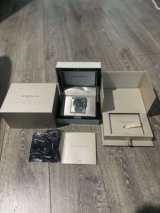 Ceas Emporio Armani, Swiss Made Bracele,Nou.