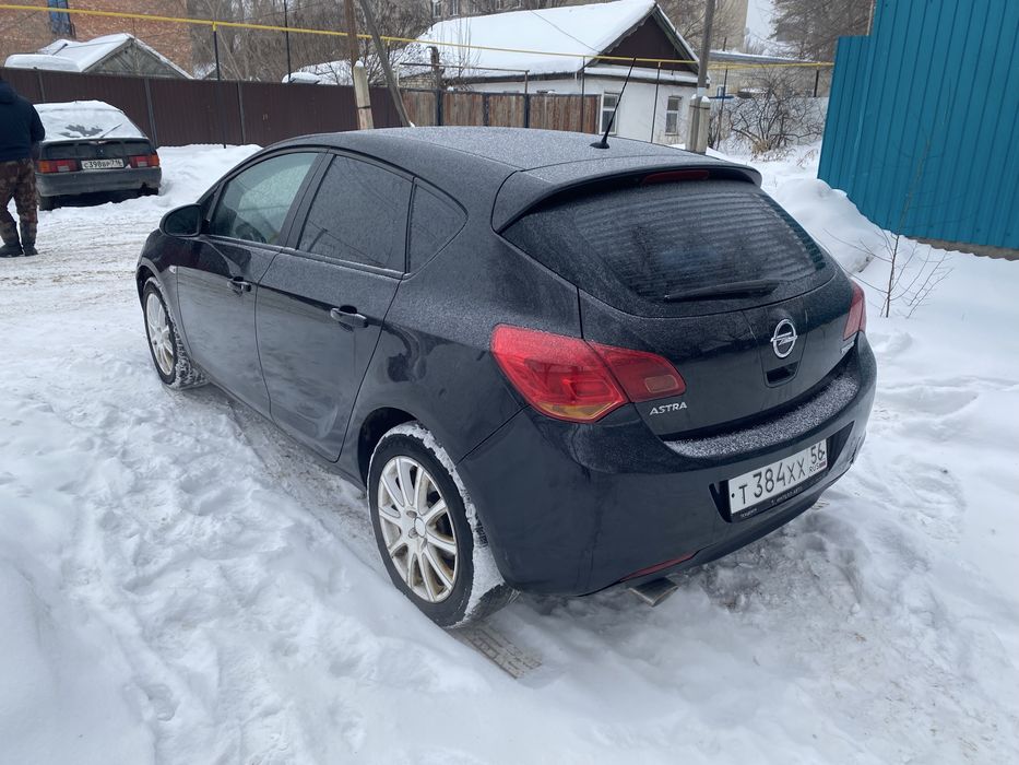 Продается Opel Astra J