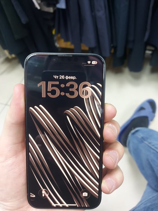 Продам iphone 16e/128г в идеальном состоянии