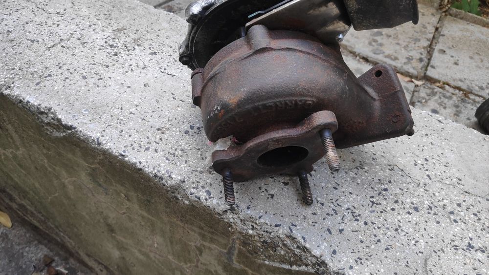 бутала 2 бр. и турбо,валове с повдигачи за Рено Еспейс 4 2,2 DCI 2006