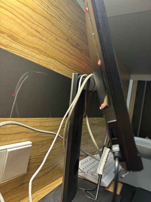 DELL монитор 60HZ