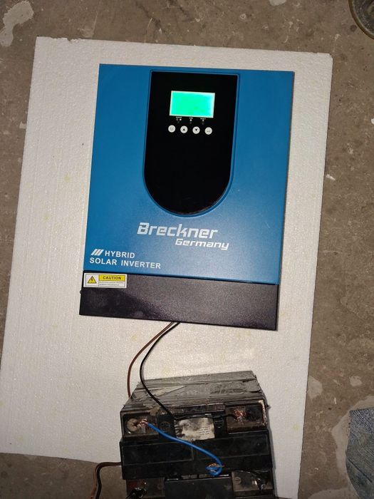 Invertor solar on/ off grid Breckner 3,2kw,,Defect "