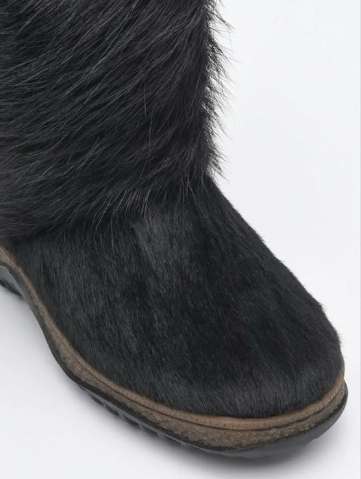 Продам унты натуралка