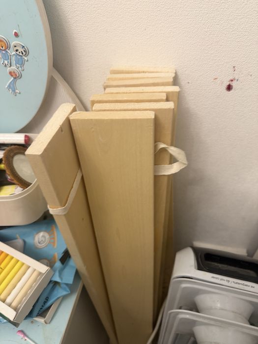 Отдам двухярусную кровать