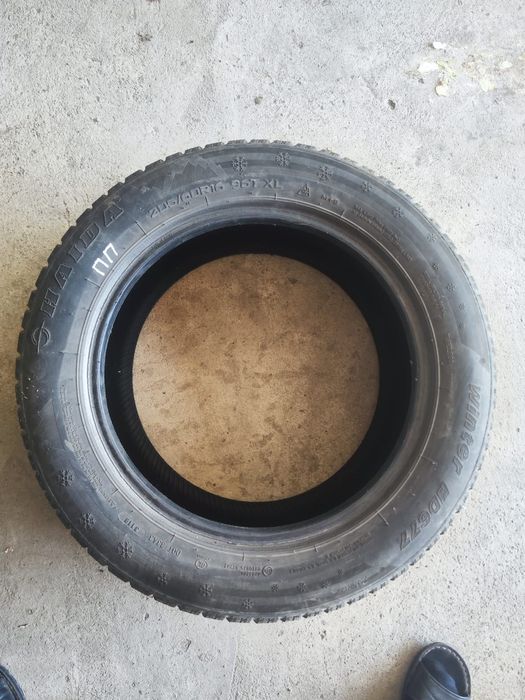 Продам резину r16