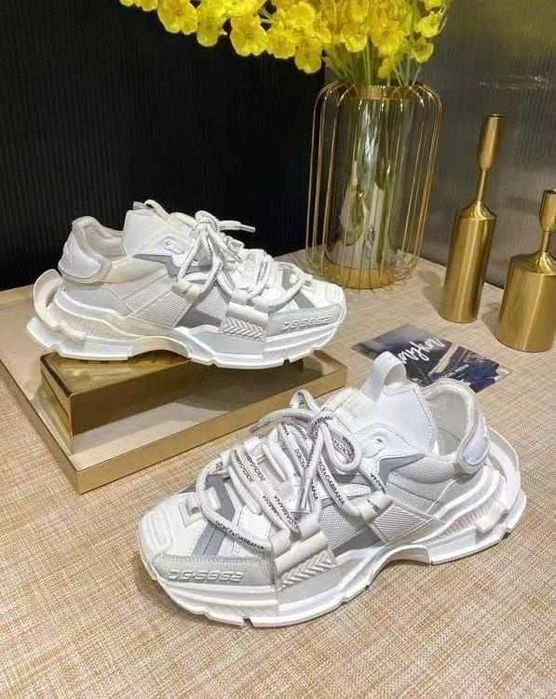 Dolce Gabbana бели дамски маратонки 36-40 номер