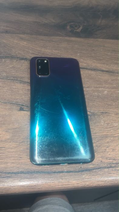 OPPO A72 Б/у продам телефон