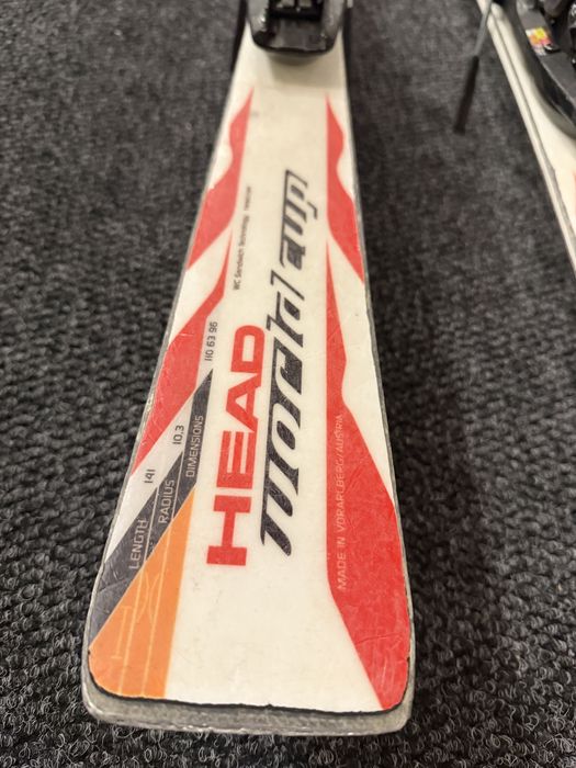 Продавам детски скиHead World Cup 140 cm