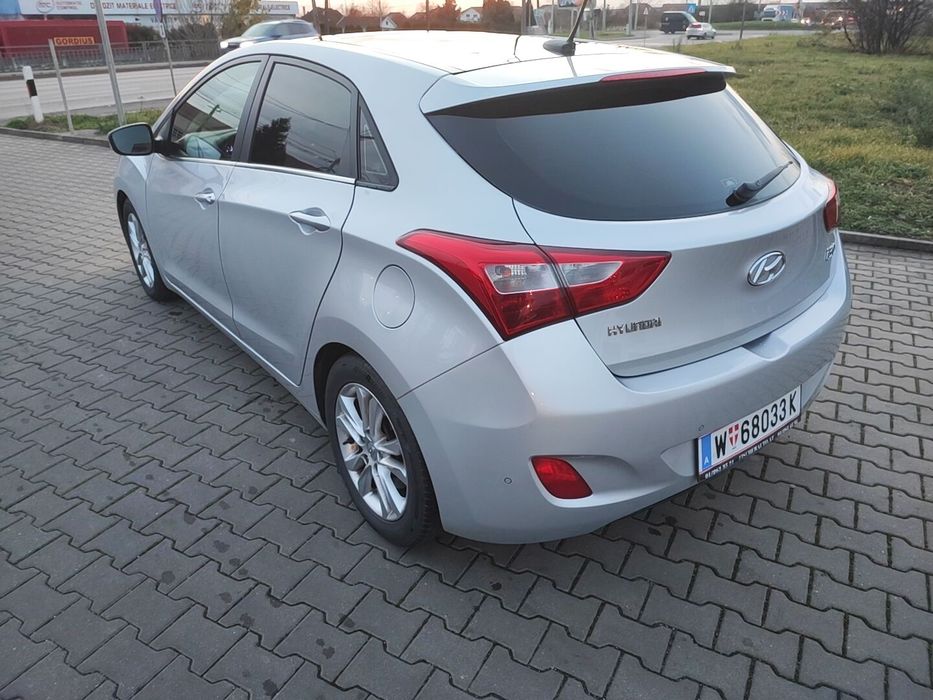HYUNDAI I30  Austria