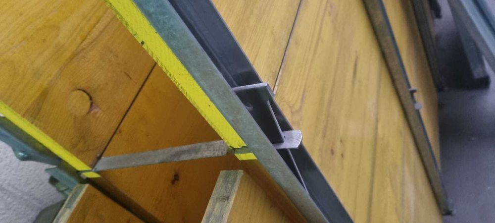 Distantieri cofraj, montanti pene