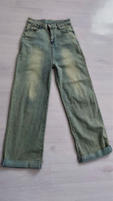 Джинсы широкие (wide leg)