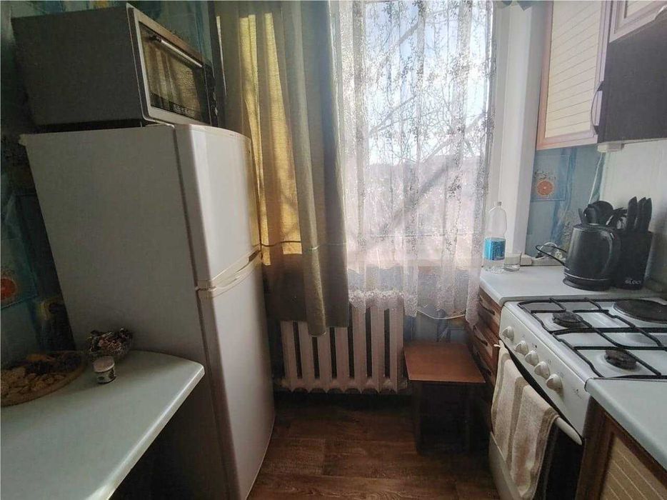 // 2 комн. кв. в центре рядом с ТЦ "Алем"