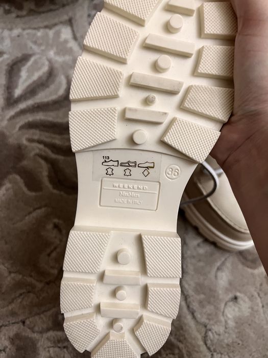 Продам макасы Макс Мара, размер 36,5. В оригинале!