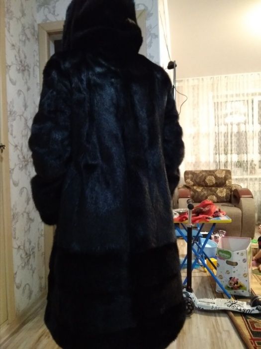 Женская норковая шуба