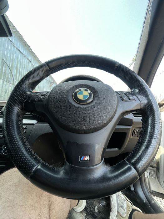 Volan M Bmw seria 1 / seria 3 + airbag E81/E82/E87/E88/E90/E91/E92/E93