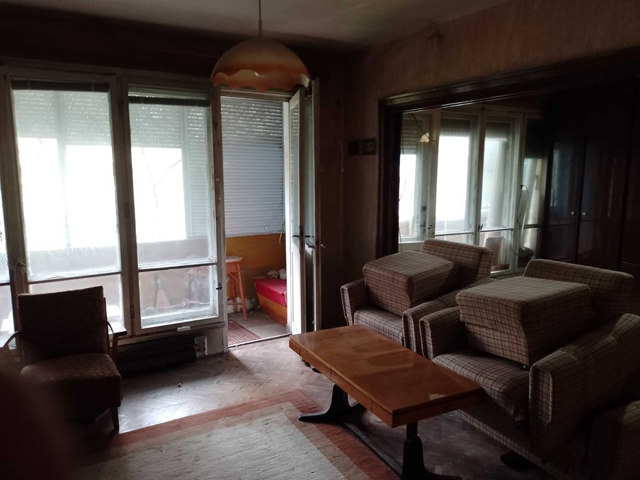 Продава се Тристаен апартамент в Русе, Център - 82 кв.м за 1891 €/кв.м - Снимка #1