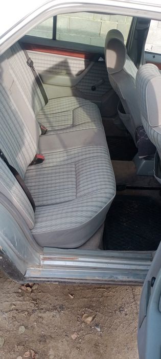 Мерседес Е200 сатылады срочно