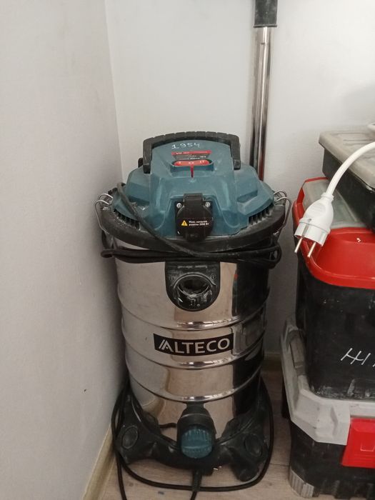 Строительный пылесос