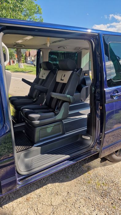 VOLKSWAGEN Multivan 2009 — imagine 4