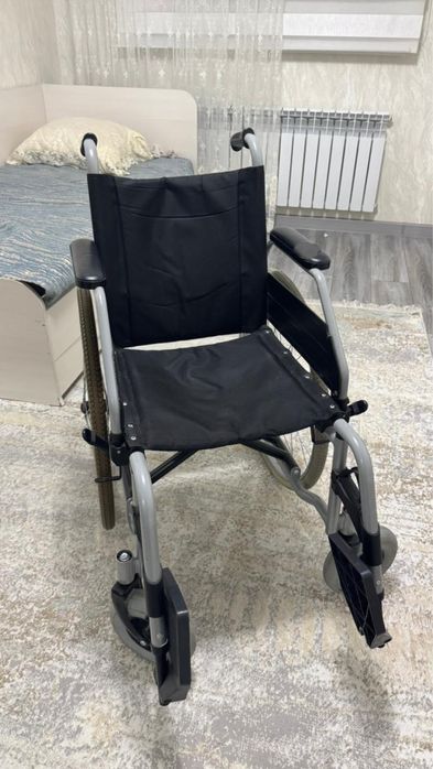 Коляска для инвалидов