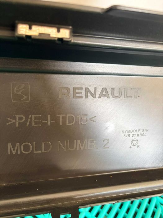 Bara fata Dacia Sandero 3 Logan 3 2020+ noua originala Renault