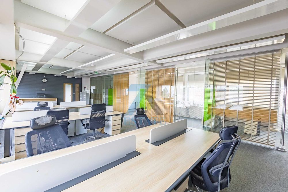 Продава се бизнес сграда в ж. кв. Младост 2