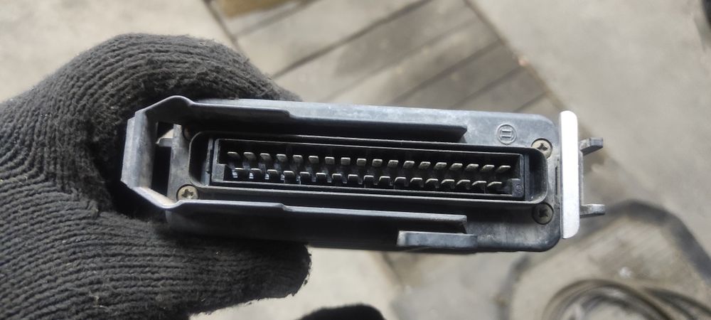 ЭБУ от Пассат Б3