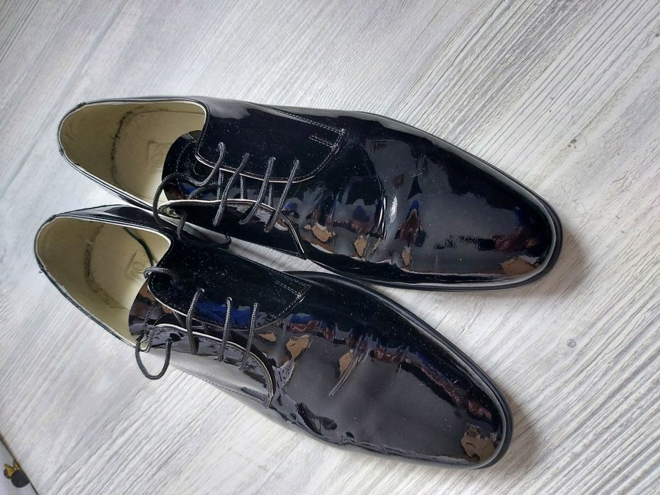 Pantofi de eveniment Whole-Cut, Negri Luciosi. pantofi ginere marime43