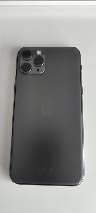 Telefon iPhone 11 pro