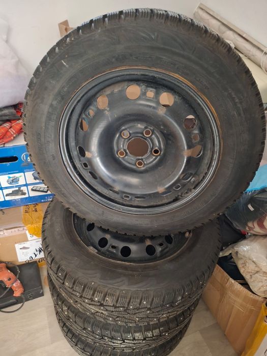 Продам зимний комплект R15