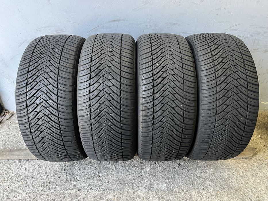 Гуми 245/45/18 TRIANGLE 4 Season