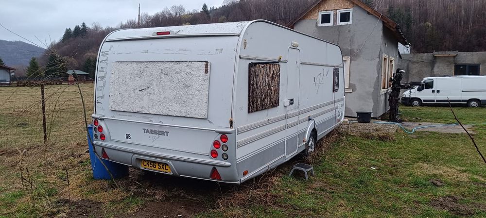 Rulota de vanzare Poiana Marului • OLX.ro
