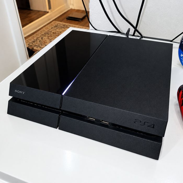 Playstation 4 FAT