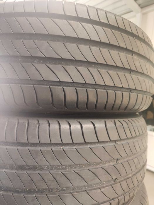 2бр.летни гуми 215/55/17 Michelin