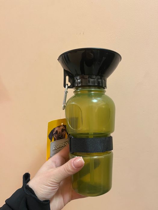 Бутила за вода за животни