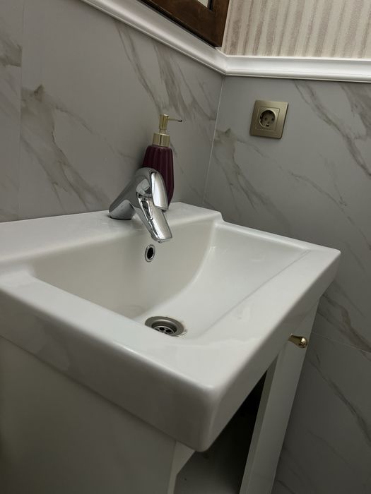 Продам Grohe кран смеситель и раковину