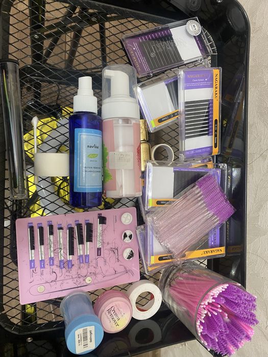 Набор для ресниц.