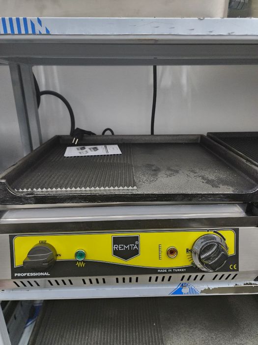 Tostr tostir tostor fasfud aparat izgira izgra izgara