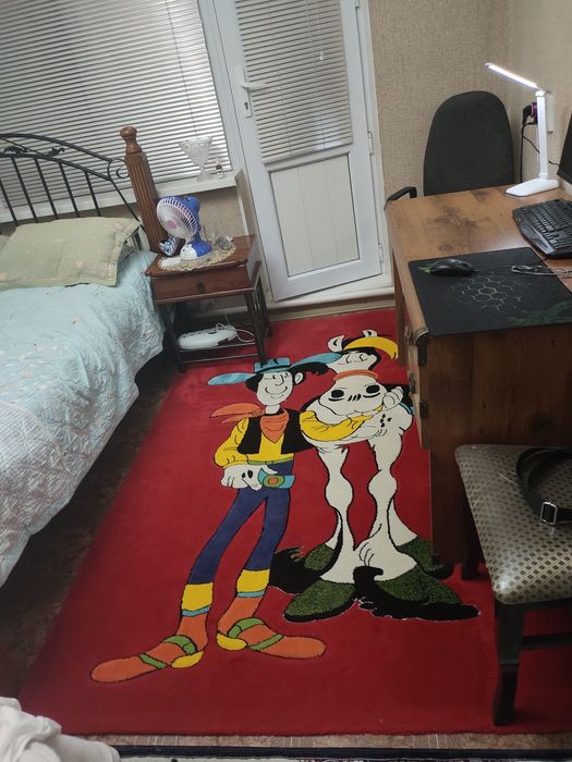 Продам шерстяной ковер