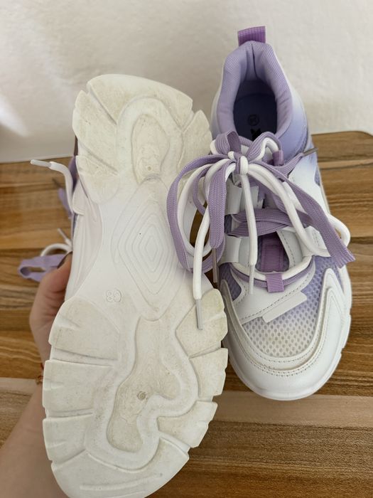 Дамски маратонки