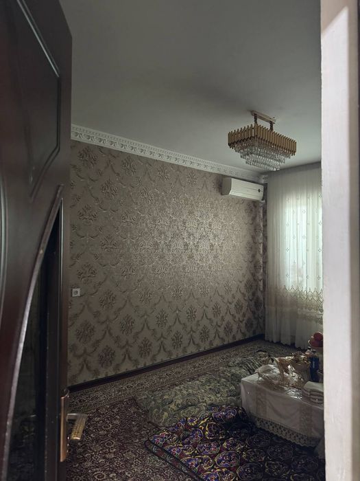 Uy srochna sotladi 2 xona