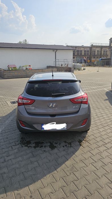 Hyundai i30--motor1.4--90CP