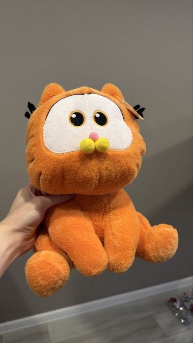 Игрушка гарфилд