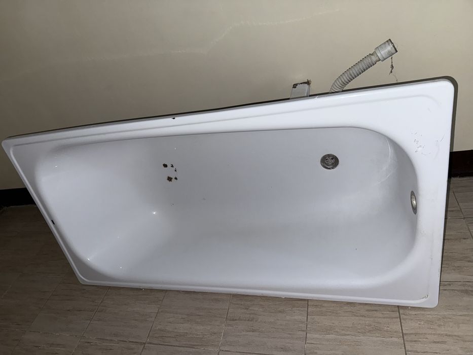 Ванна стальная эмалированная