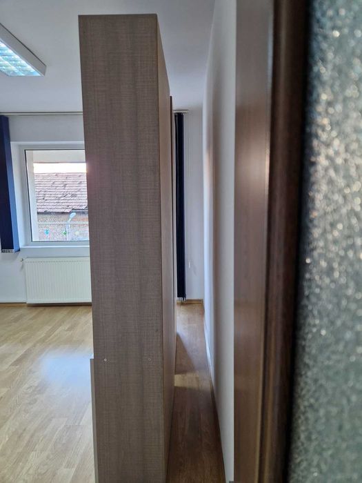 Bibliotecă / Etajeră cu dulap, 214 cm – 2 bucăți disponibile