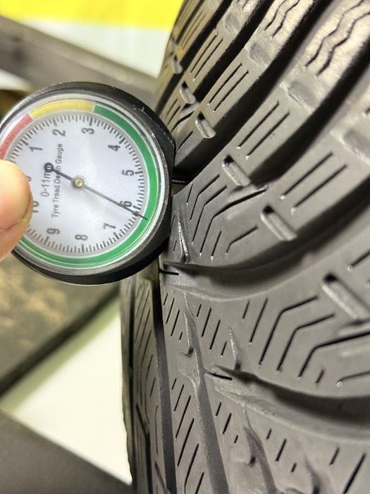 205/60R16 Bf Goodrich anvelope iarna stare foarte buna