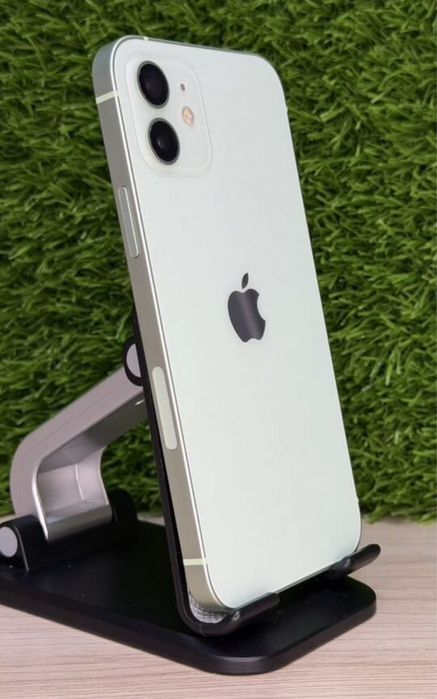 iPhone 12 128Gb с гарантией