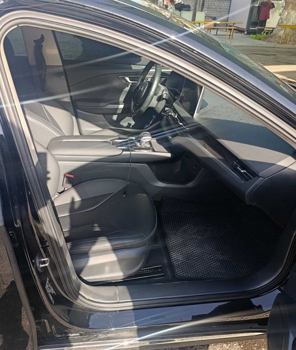 Hongqi Eqm5 Хонжи