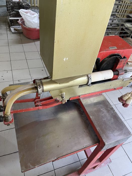 Тесто осадочный станок