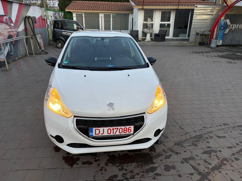 Peugeot 208  Euro 5 An 2014